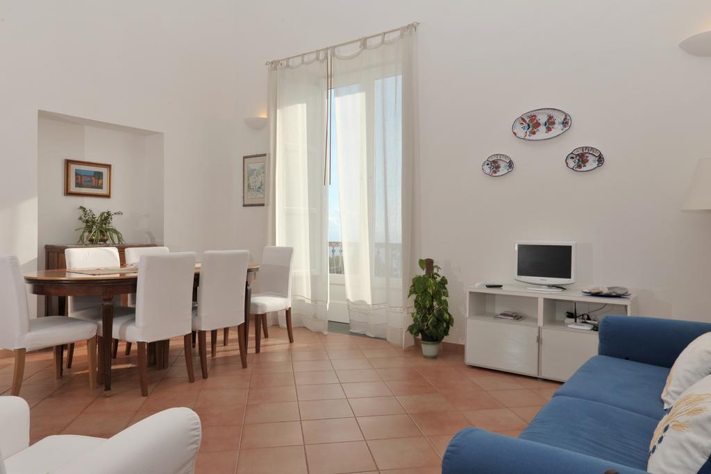 La Torricella - Ravello Accommodation Минори Екстериор снимка